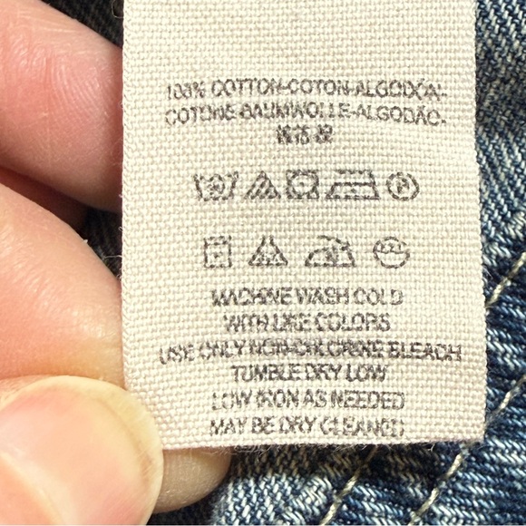 Free People Distressed Denim Jean Jacket With Gray Knit Long Sleeves Size XS - Picture 13 of 13